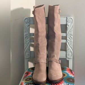 Kensie Suede Boots DALINDA.